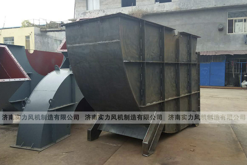 濟(jì)南風(fēng)機(jī)廠溴素風(fēng)機(jī)裝車發(fā)貨案例